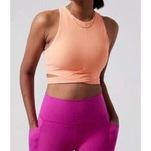 Athleta Concious Crop Tank D-DD cup